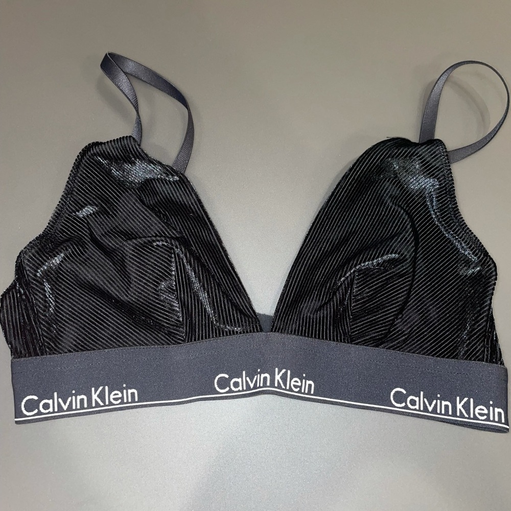 Black Calvin Klein bra